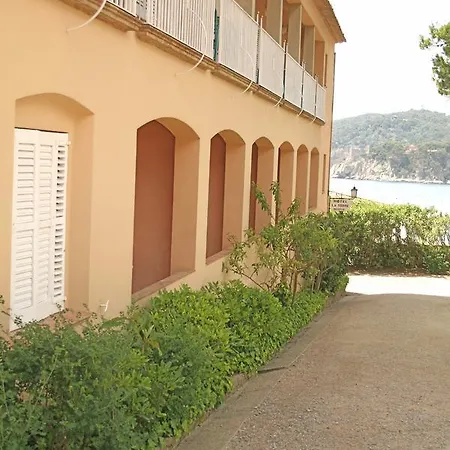 La Torre Hotel *