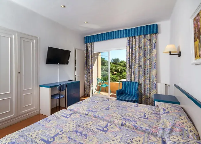 La Torre * Calella De Palafrugell