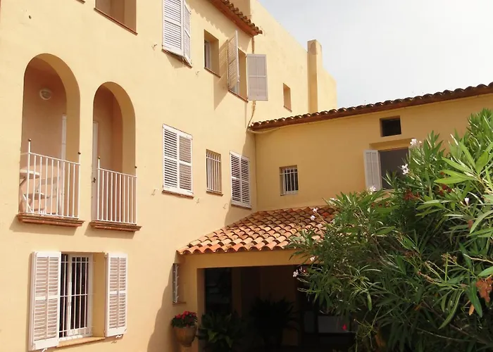 La Torre * Calella De Palafrugell